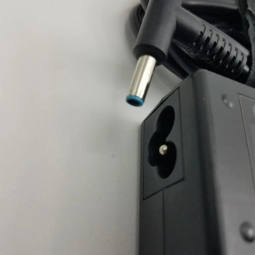 HP PPP009C - 65W 19.5V 3.33A 3.0mm Blue Connector AC Adapter